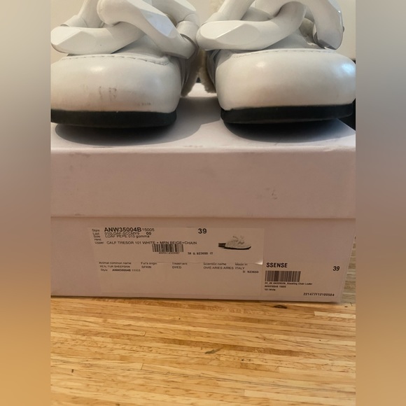 JW ANDERSON white chain link fur shearling mule sz 39 us 9 - Picture 6 of 7